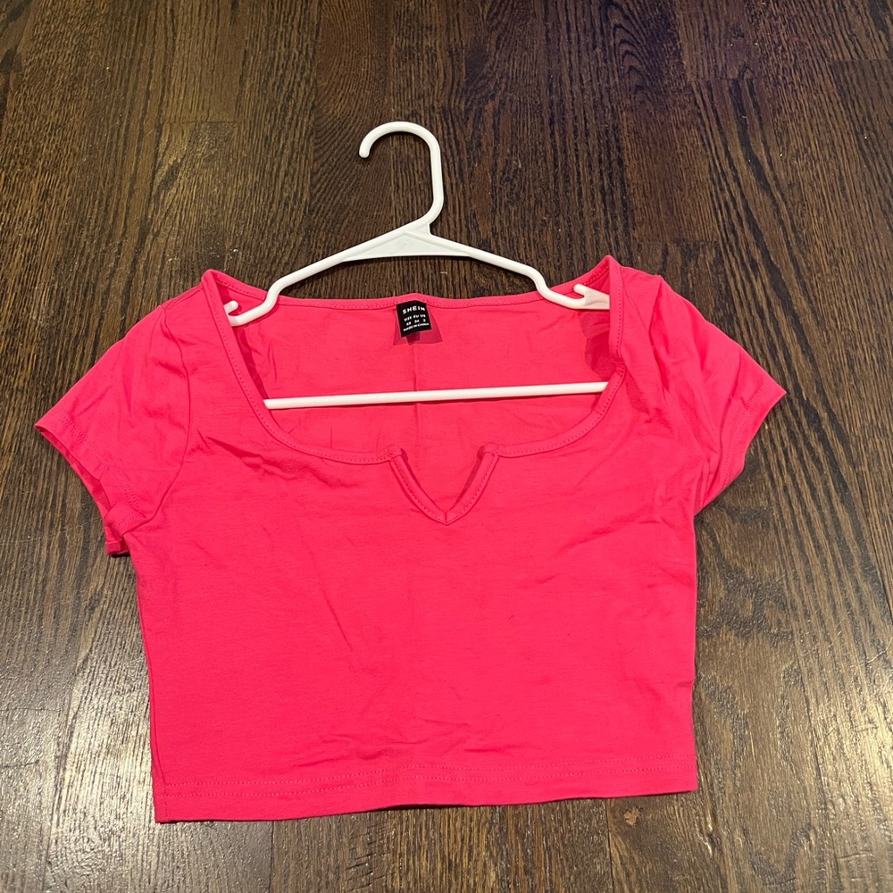 Crop tee